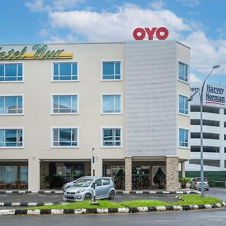 Super Oyo 985 Hotel Nur Miri Exteriör bild