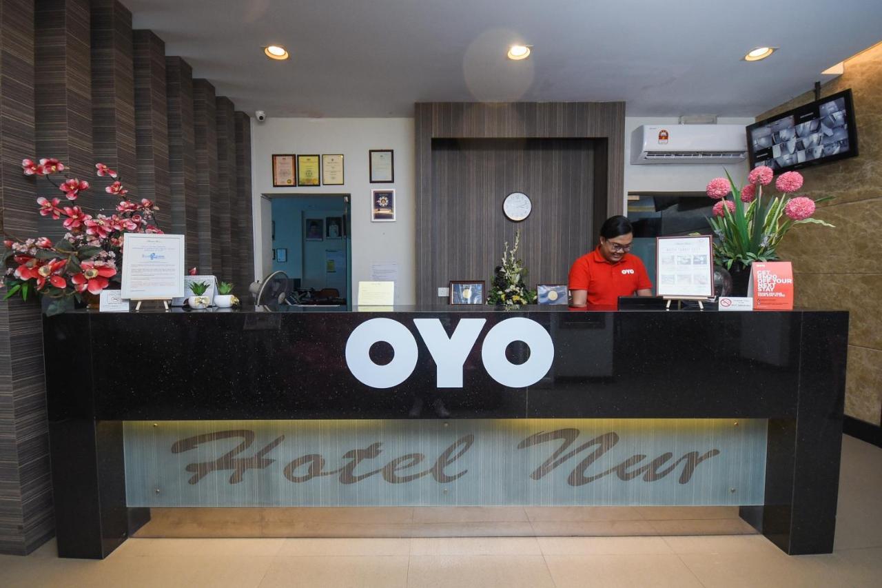 Super Oyo 985 Hotel Nur Miri Exteriör bild